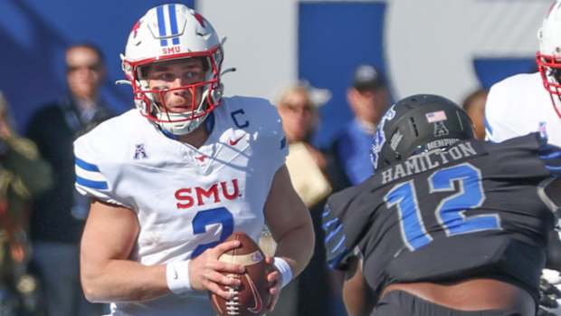 SMU quarterback Preston Stone looking to pass against Memphis last Saturday.